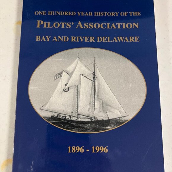 Delaware Keepsake Box & Delaware 100 Year Bay & River Book (1896 - 1996) - Picture 3 of 4